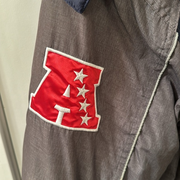 New England Patriots Jacket Size S - Picture 3 of 9